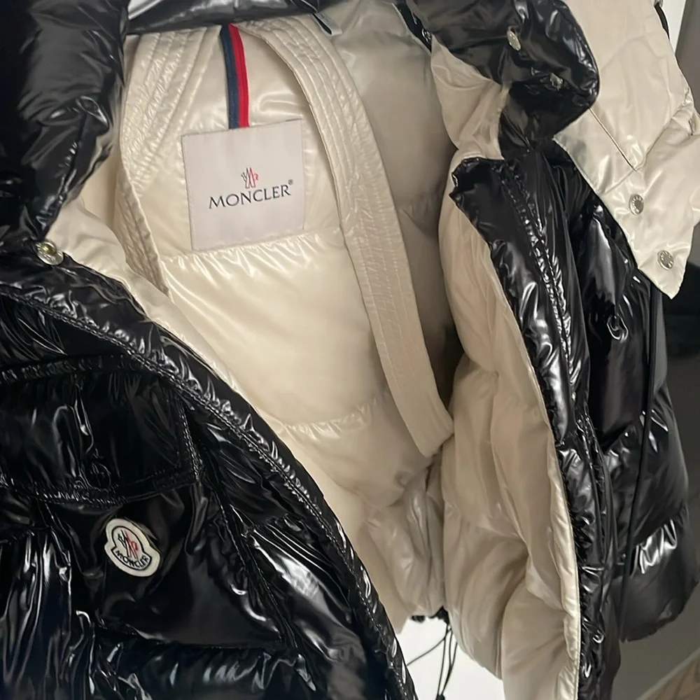 Moncler Coat - Picture 2 of 6